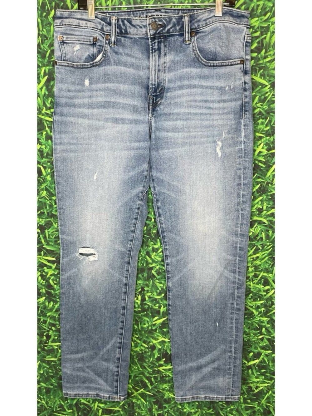 American Eagle AirFlex+ Move Free Slim Straight Distressed Jeans Men’s 34x30